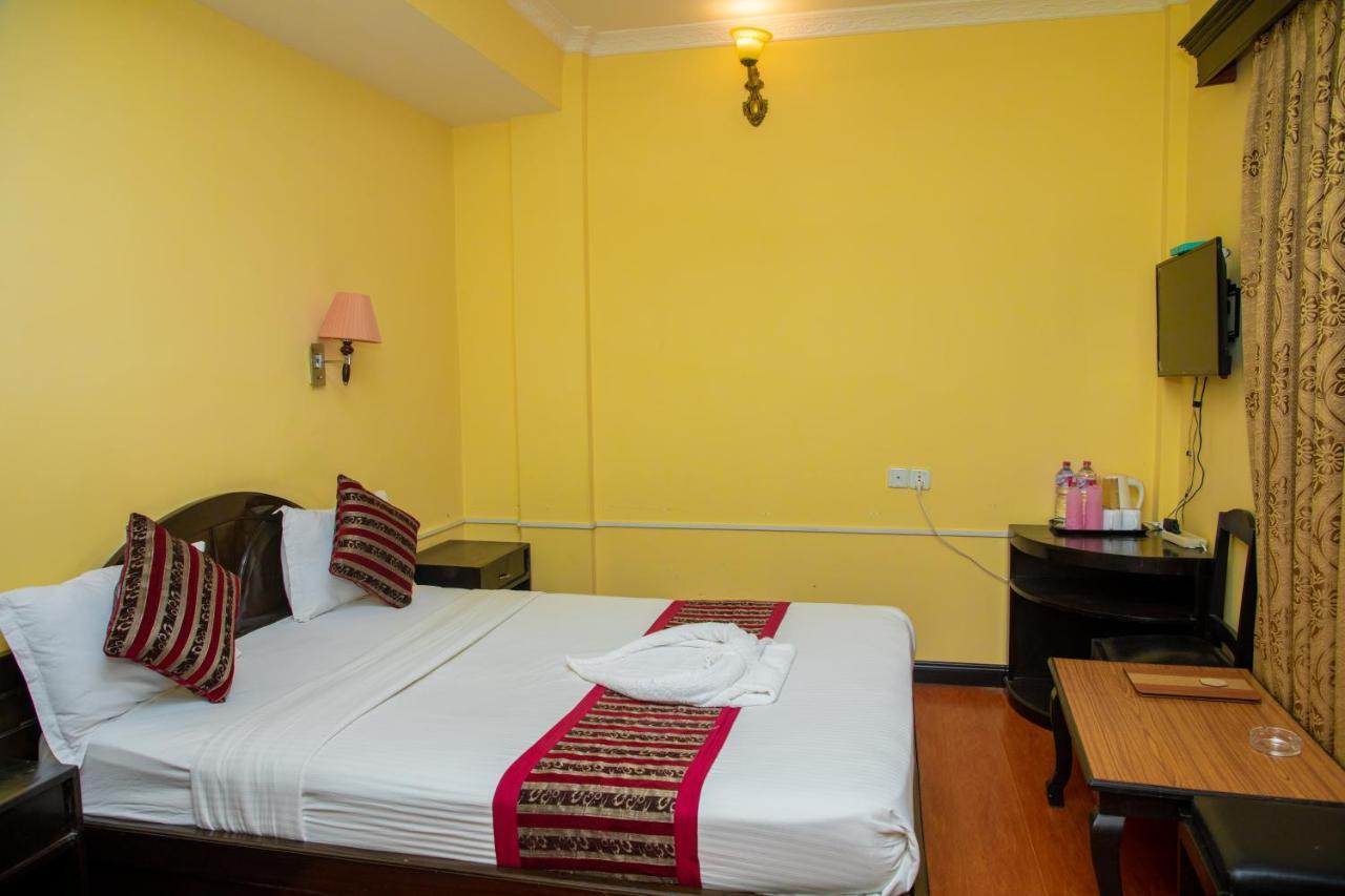 Hotel Bougainvillea Похара Екстериор снимка