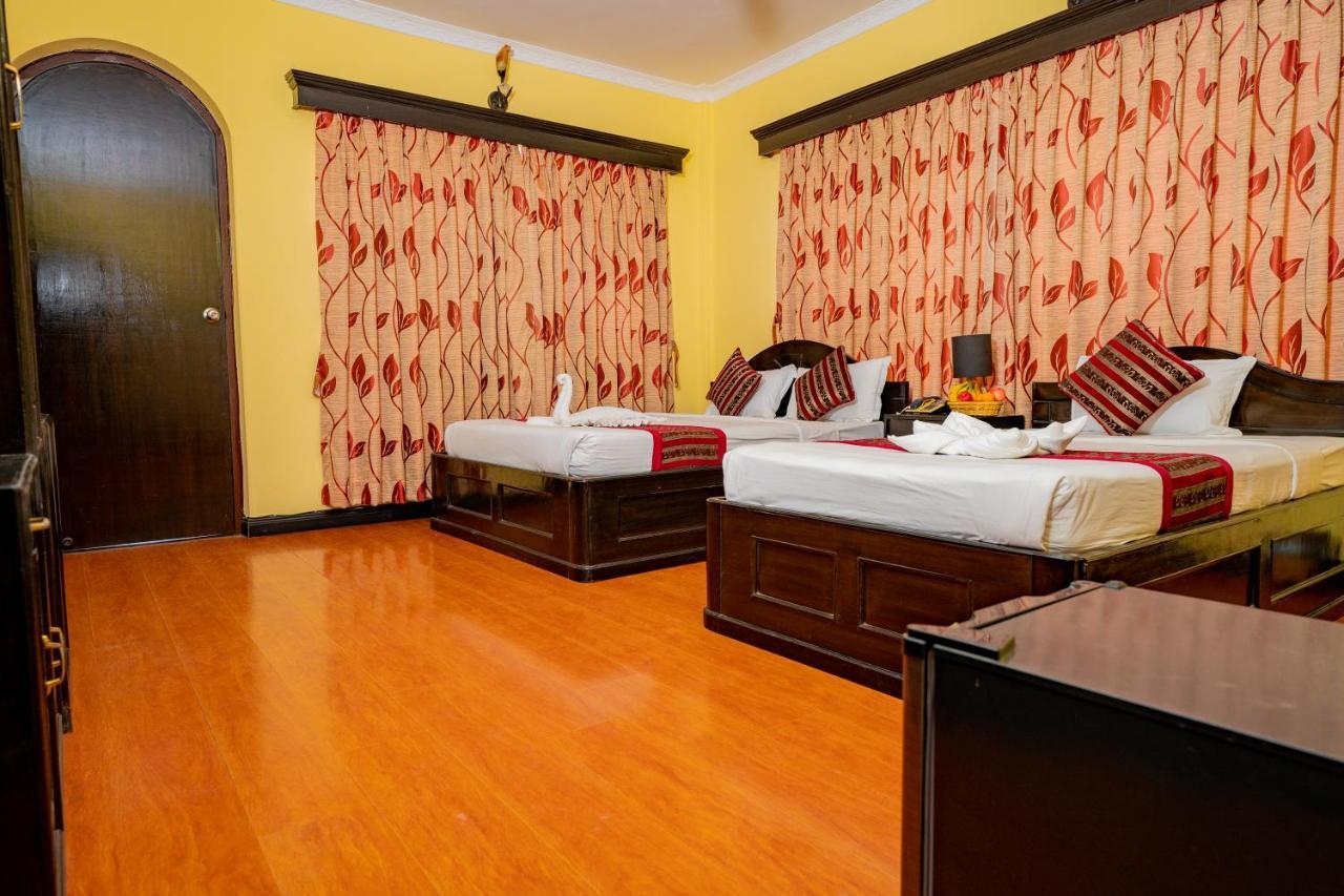 Hotel Bougainvillea Похара Екстериор снимка