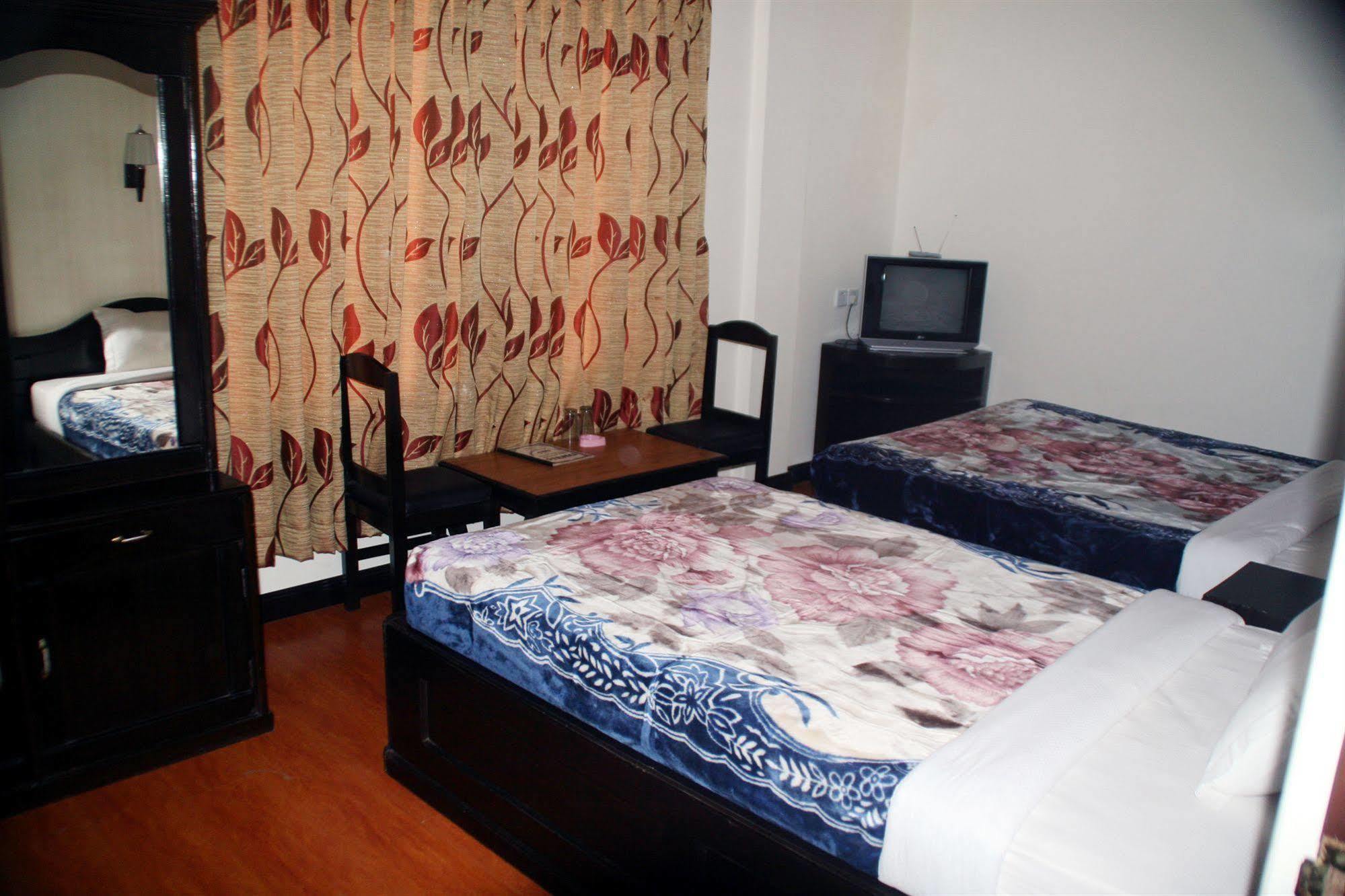 Hotel Bougainvillea Похара Екстериор снимка