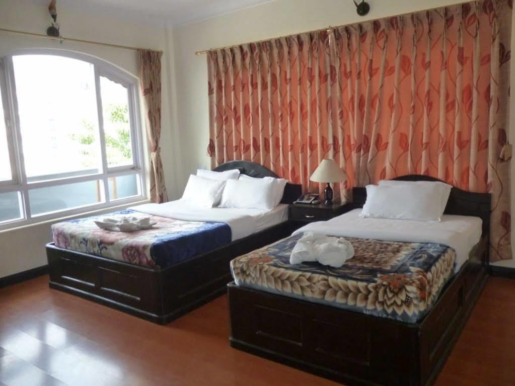 Hotel Bougainvillea Похара Екстериор снимка
