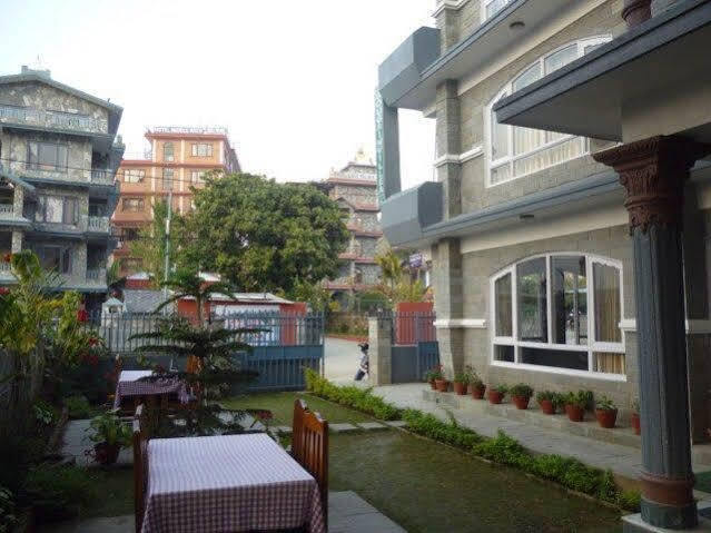 Hotel Bougainvillea Похара Екстериор снимка